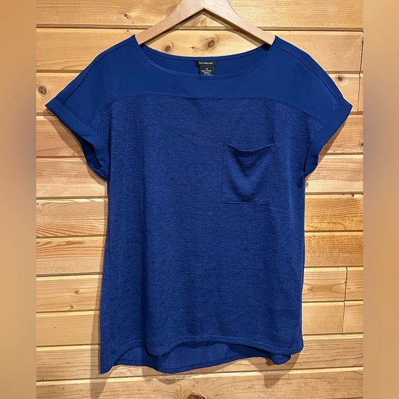 Calvin Klein Jeans Cuffed Short Sleeve Shirt w/ Pocket in Royal Blue Large - Picture 2 of 9